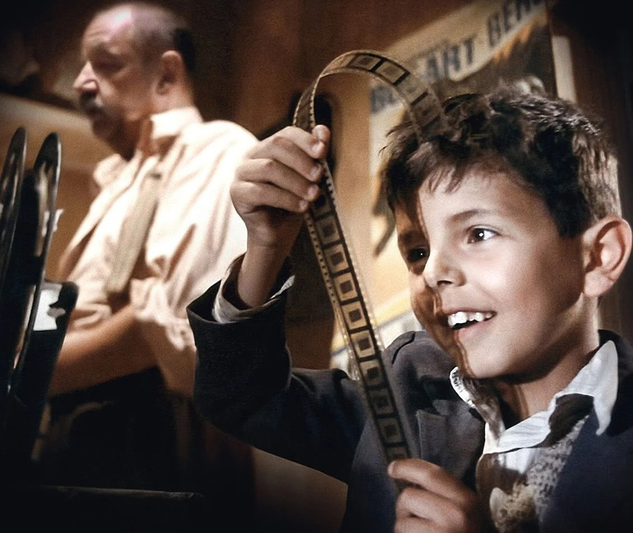 PREFEITURA DE SÃO CAETANO EXIBE FILME CINEMA PARADISO NESTA QUARTA-FEIRA NO CINETEATRO SANTOS DUMONT