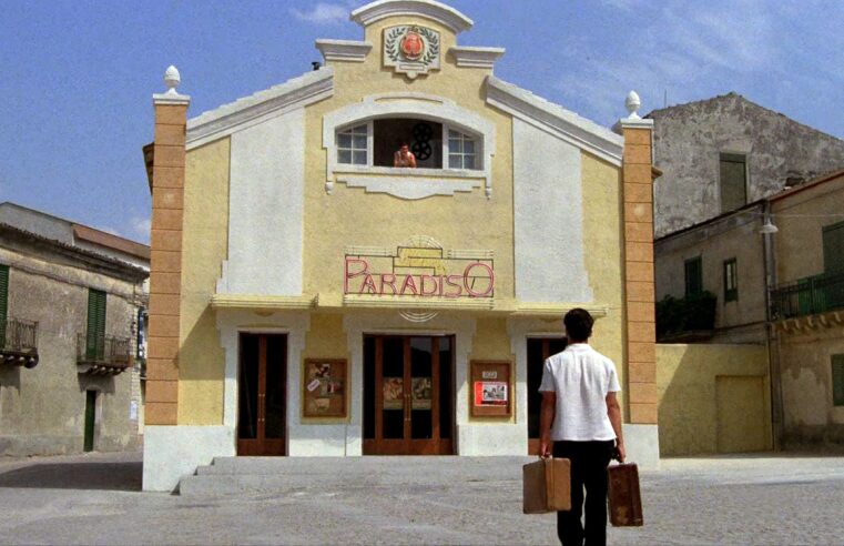 PREFEITURA DE SÃO CAETANO EXIBE FILME CINEMA PARADISO NESTA QUARTA-FEIRA NO CINETEATRO SANTOS DUMONT