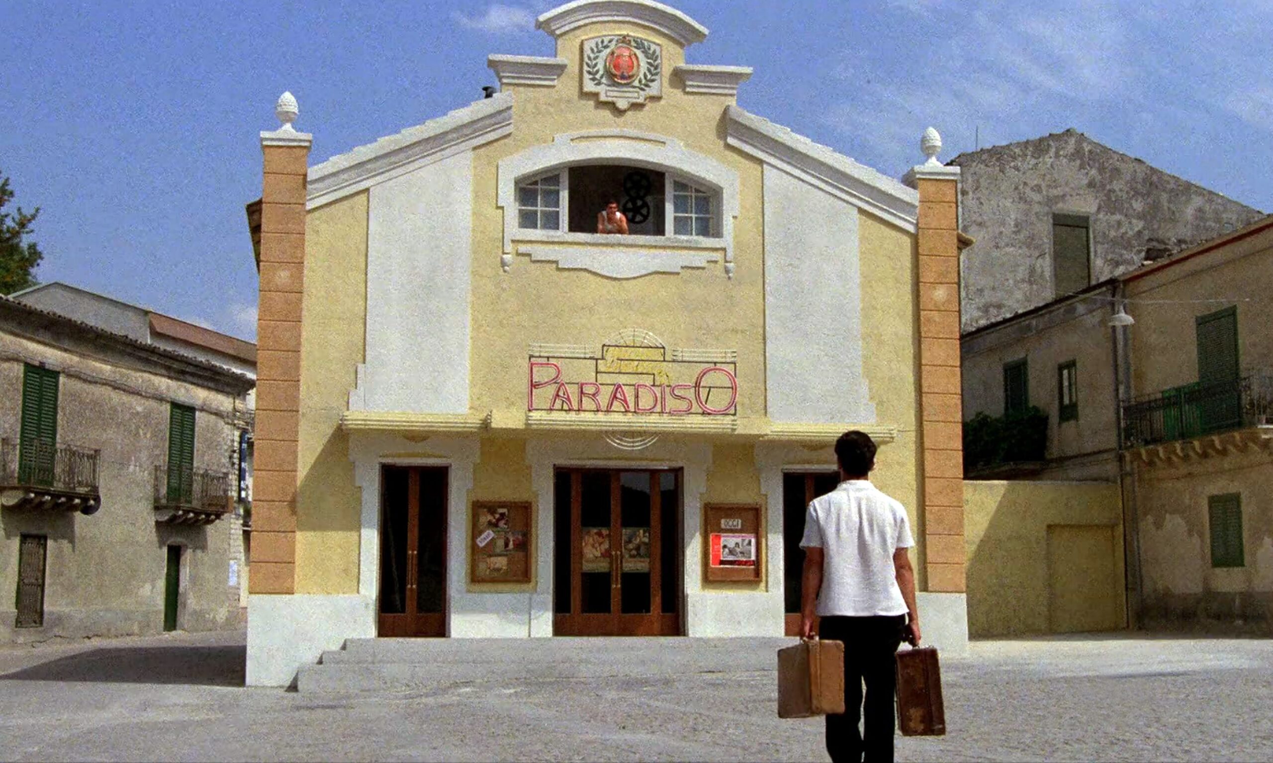 PREFEITURA DE SÃO CAETANO EXIBE FILME CINEMA PARADISO NESTA QUARTA-FEIRA NO CINETEATRO SANTOS DUMONT