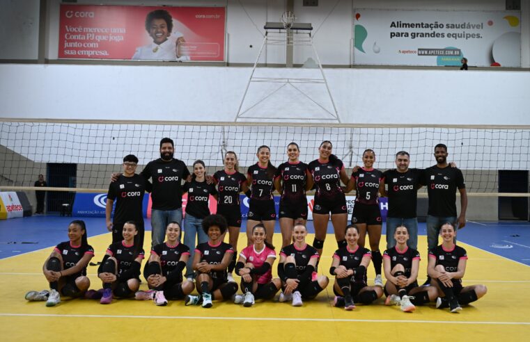 CORA SÃO CAETANO ESTREIA NO PAULISTA DE VÔLEI FEMININO COM VITÓRIA SOBRE O PAULISTANO BARUERI E MILTON FEIJÃO EM FESTA