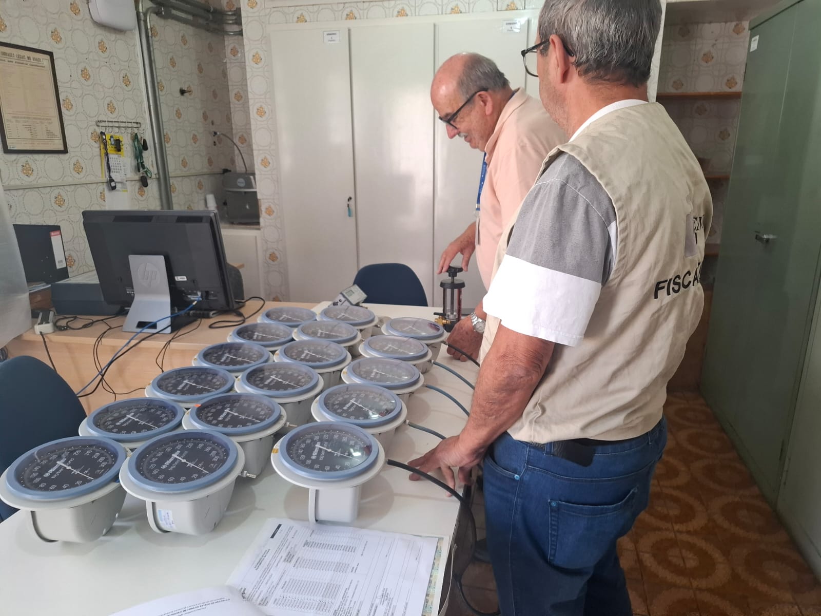 EM SANTO ANDRÉ, IPEM-SP VERIFICA APARELHOS DE MEDIR PRESSÃO ARTERIAL DO HOSPITAL E MATERNIDADE BRASIL, DA REDE D’OR