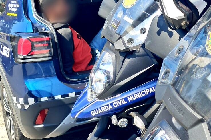 GCM DE SÃO BERNARDO PRENDE DOIS E APREENDE 550 PORÇÕES DE DROGAS EM MENOS DE 48 HORAS EM AÇÕES NO FERRAZÓPOLIS E DEMARCHI