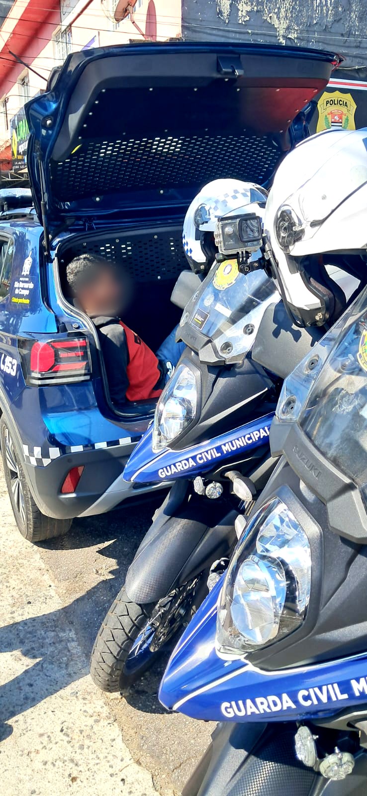 GCM DE SÃO BERNARDO PRENDE DOIS E APREENDE 550 PORÇÕES DE DROGAS EM MENOS DE 48 HORAS EM AÇÕES NO FERRAZÓPOLIS E DEMARCHI