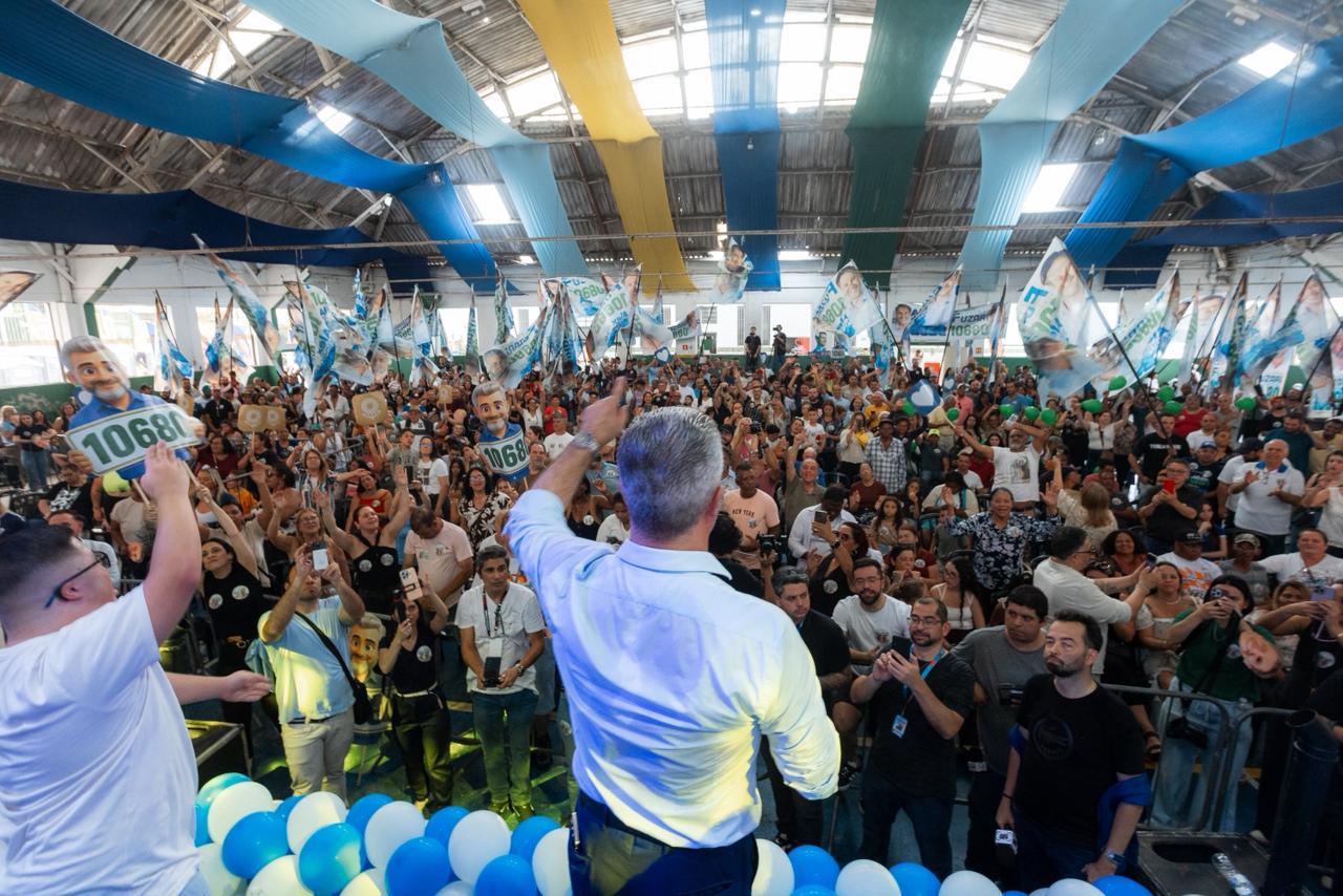 JULINHO FUZARI LANÇA OFICIALMENTE CANDIDATURA A ESTADUAL EM EVENTO COM LIDERANÇAS NO MENINOS FUTEBOL CLUBE, EM SÃO BERNARDO
