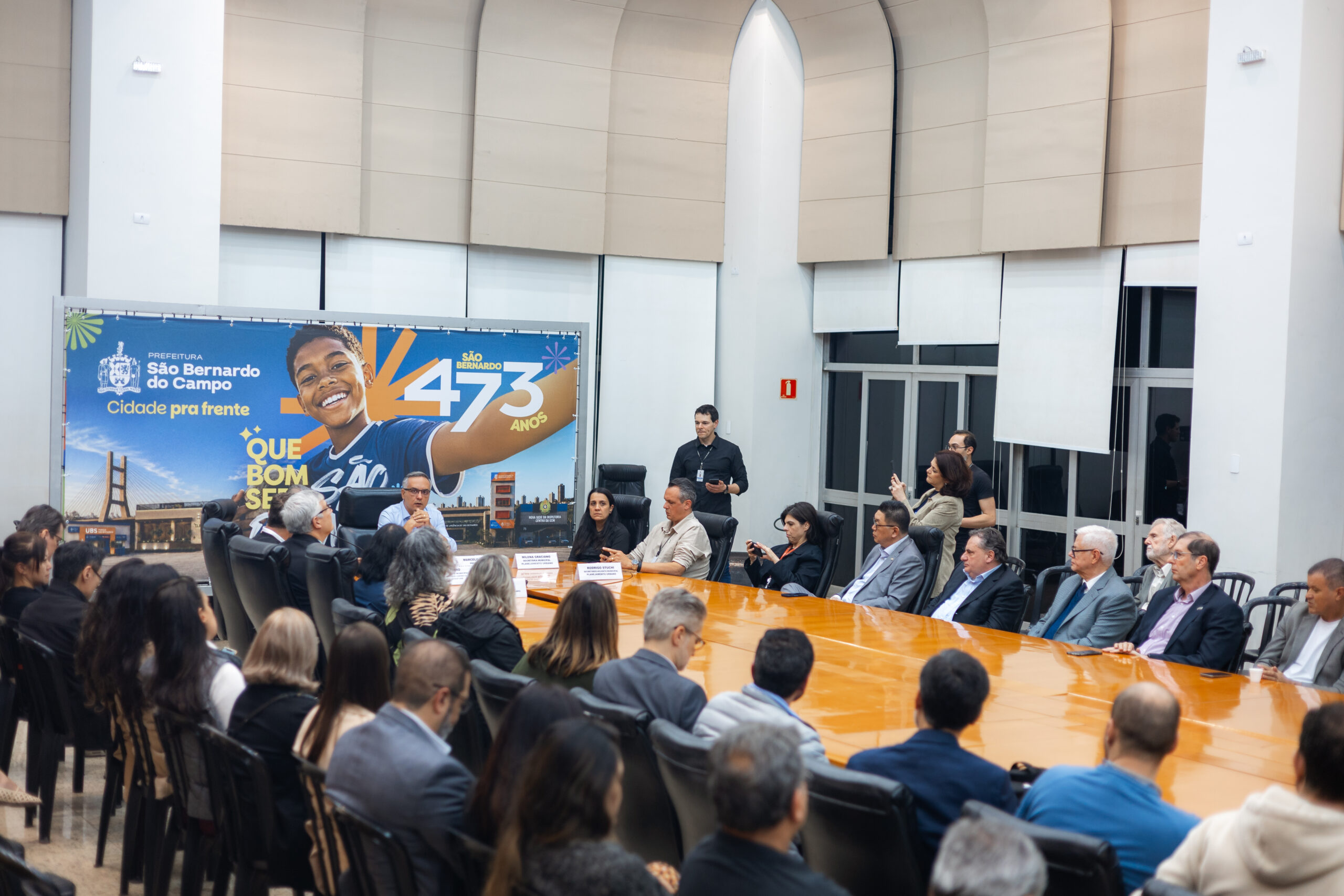 SÃO BERNARDO FORTALECE DIÁLOGO COM SETOR PRODUTIVO E AVANÇA NA CONSTRUÇÃO DE ESTRATÉGIAS PARA ELETROMOBILIDADE