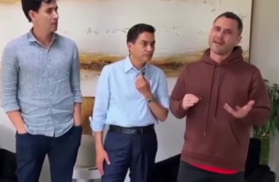 EMOCIONADO: CLEITINHO CHORA E DESISTE DE CANDIDATURA APÓS PERDA NA FAMÍLIA