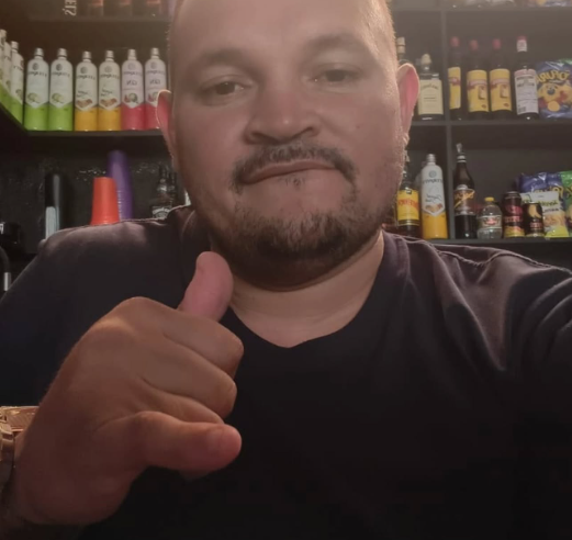 HOMEM DE 38 ANOS DESAPARECE APÓS SAIR DE BAR EM SANTO ANDRÉ; FAMÍLIA BUSCA INFORMAÇÕES