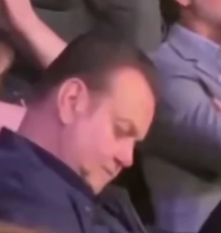 KASSAB DORME EM DEBATE DA BAND E FLAGRANTE VIRALIZA NAS REDES