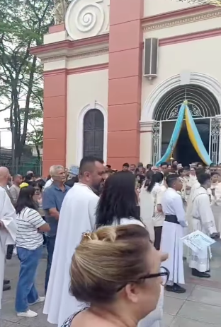 CARREATA DE NOSSA SENHORA DA BOA VIAGEM REÚNE FIÉIS E PERCORRE RUAS DE SÃO BERNARDO