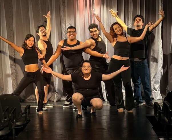 ESCOLA DE TEATRO DA FUNDAÇÃO DAS ARTES COMEMORA 40 ANOS COM ESPETÁCULO “UMA QUASE ÓPERA”
