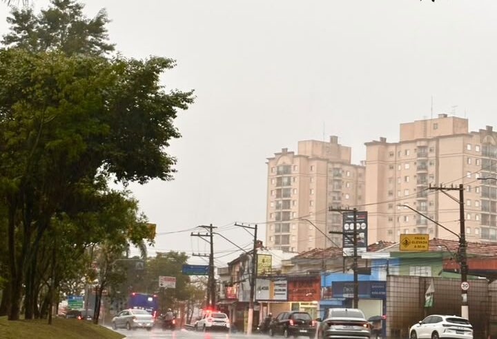 SÃO BERNARDO COMEÇA SEMANA COM FRIO E CHUVA, MAS CALOR PODE CHEGAR A 34°C NA SEXTA