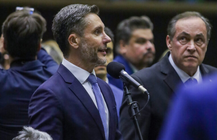 PARA ALEX MANENTE, AUMENTO DOS DIAGNÓSTICOS DE TDAH PRECISA VIR ACOMPANHADO DE UMA RESPOSTA ESTRUTURADA DO PODER PÚBLIC