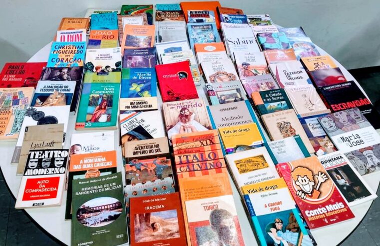 CURSO DE LETRAS DA USCS PROMOVE 3ª EDIÇÃO DA FEIRA DE TROCA DE LIVROS
