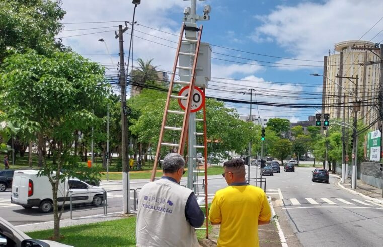 EM SÃO BERNARDO DO CAMPO, IPEM-SP VERIFICA RADAR NA AVENIDA NOVA LIONS