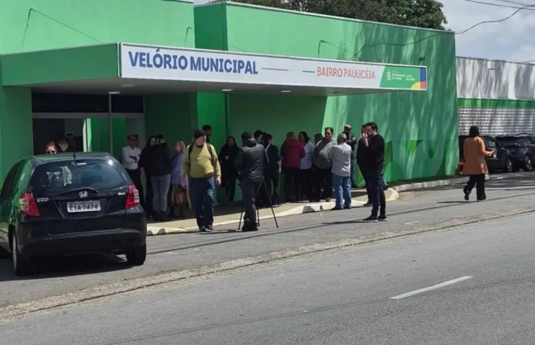 DONO DE TABACARIA MORTO DURANTE INAUGURAÇÃO DO ESTABELECIMENTO É VELADO EM CEMITÉRIO DA PAULICÉIA