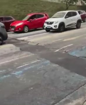 OBRA DA SABESP DEIXA GRANDE DESNÍVEL QUE PREJUDICA VEÍCULOS EM SÃO BERNARDO; COMPANHIA PROMETE REPARO