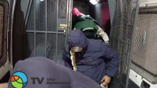 WEPINK FALSIFICADA: POLÍCIA LOCALIZA FÁBRICA CLANDESTINA EM ITAQUAQUECETUBA E PRENDE 13