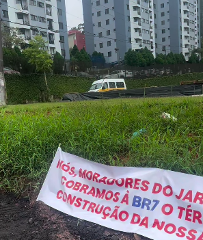 MORADORES DO JARDIM IRAJÁ COBRAM BR7 POR CONCLUSÃO DE OBRA EM PRAÇA