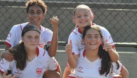 MENINAS DE SÃO BERNARDO ESTREIAM NO CAMPEONATO PAULISTA DE FUTEBOL SUB-13 PELO AUDAX