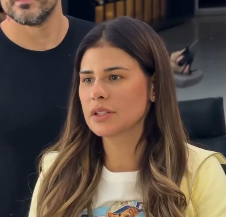 SIMONE MENDES REBATE CRÍTICAS SOBRE MUDANÇA NO NARIZ E PEDE PACIÊNCIA COM RECUPERAÇÃO