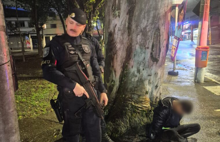 ROMU DE SÃO BERNARDO PRENDE HOMEM APÓS TENTATIVA DE FURTO A RESIDÊNCIA NO ALVES DIAS