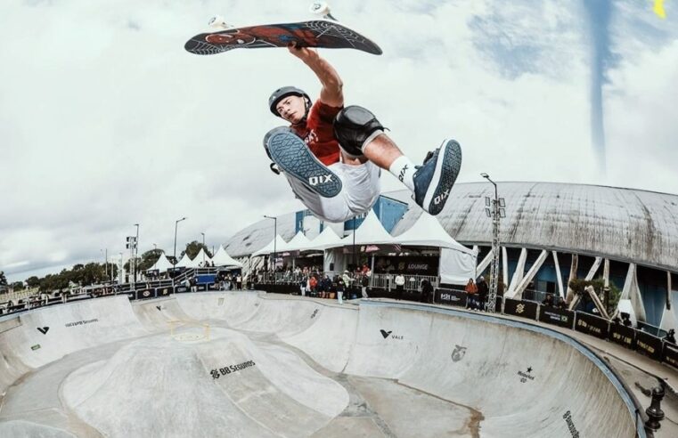 DAN SABINO LEVA SKATE DE SÃO BERNARDO AO TOPO COM TÍTULO DO CIRCUITO BANCO DO BRASIL