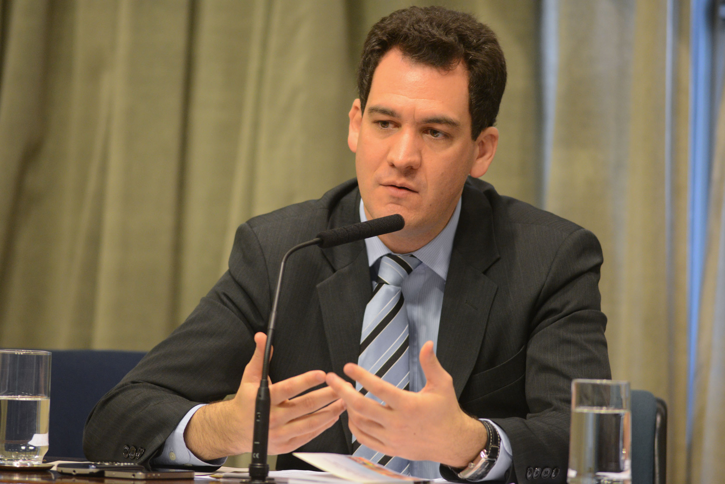 PRESIDENTE DA COMISSÃO DE DIREITOS HUMANOS DA OAB SBC FAZ PALESTRA SOBRE O ECA DIGITAL EM SEMINÁRIO NO CONSÓRCIO INTERMUNICIPAL DO ABC NESTA TERÇA (6 DE OUTUBRO)