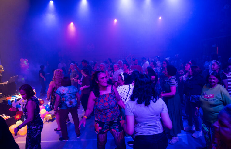 ‘DE BEM COM A VIDA’: PROGRAMA DE SÃO BERNARDO CELEBRA SAÚDE E INTEGRAÇÃO EM BAILE DA PRIMAVERA