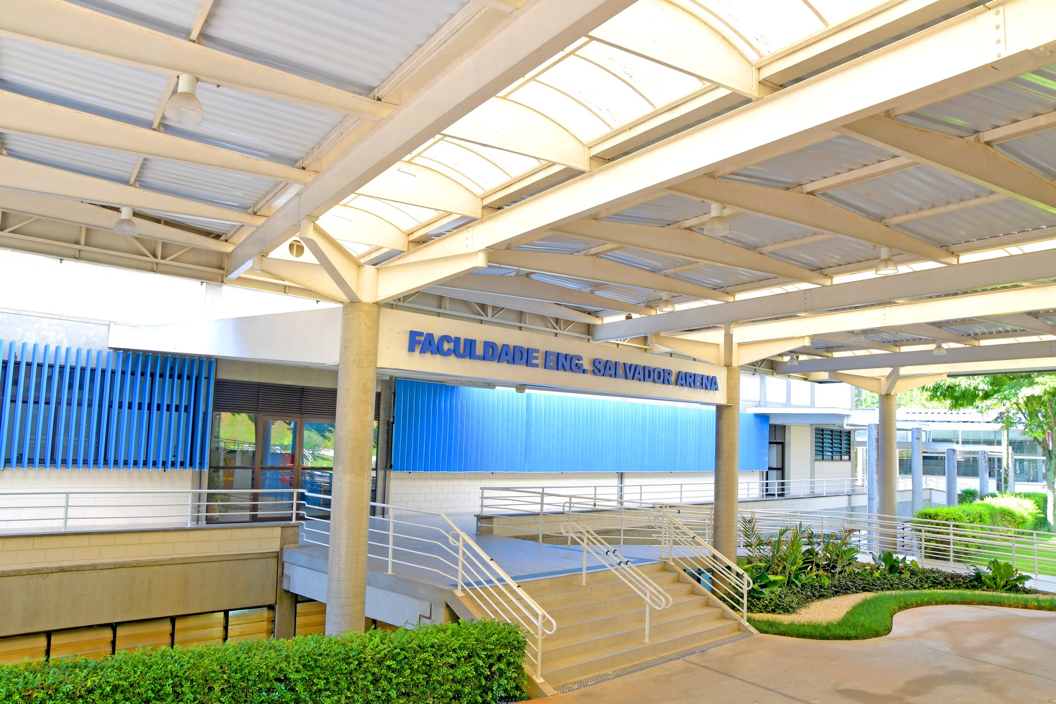 FACULDADE ENGENHEIRO SALVADOR ARENA ABRE TRANSFERÊNCIA EXTERNA PARA CURSOS DE GRADUAÇÃO 100% GRATUITOS