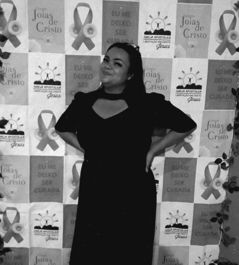 AMIGOS SE DESPEDEM DE GLAUCILENE, MORADORA DO ALVES DIAS QUE MORREU AOS 40 ANOS