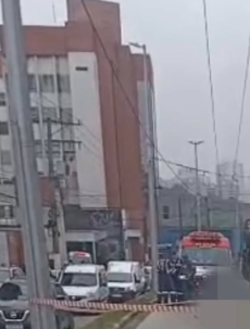 PEDESTRE MORRE APÓS SER ATROPELADO POR TRÓLEBUS NA AVENIDA LUCAS NOGUEIRA GARCEZ