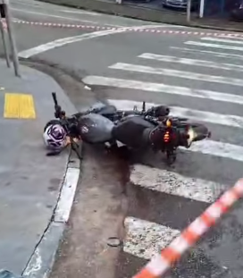 MOTO FURTADA É ENCONTRADA ABANDONADA NO SANTA TEREZINHA, EM SÃO BERNARDO, NA MANHÃ DESTE SÁBADO (10)