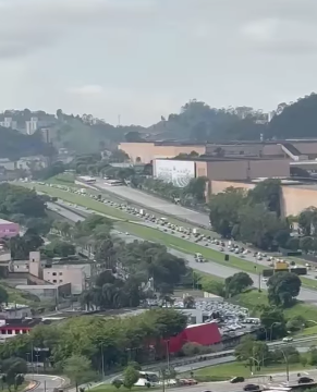 ANCHIETA E IMIGRANTES SOMAM 23 KM DE CONGESTIONAMENTO NO SENTIDO LITORAL NA MANHÃ DESTE SÁBADO