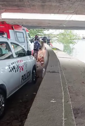 CORPO EMBALADO É ENCONTRADO EMBAIXO DE RETORNO DA RODOVIA ANCHIETA, EM SÃO BERNARDO