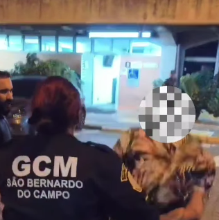 EX-COMPANHEIRO AMEAÇA MULHER COM BARRA DE FERRO E ACABA PRESO PELA GCM