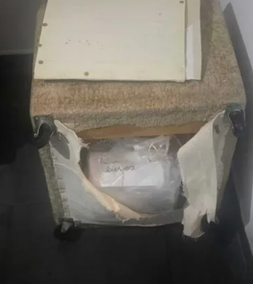 EM SANTO ANDRÉ, PM É ACIONADA APÓS DESCOBERTA DE QUASE R$ 2 MILHÕES EM PUFE QUE SERIA DA DELEGADA MARIA CORSATO