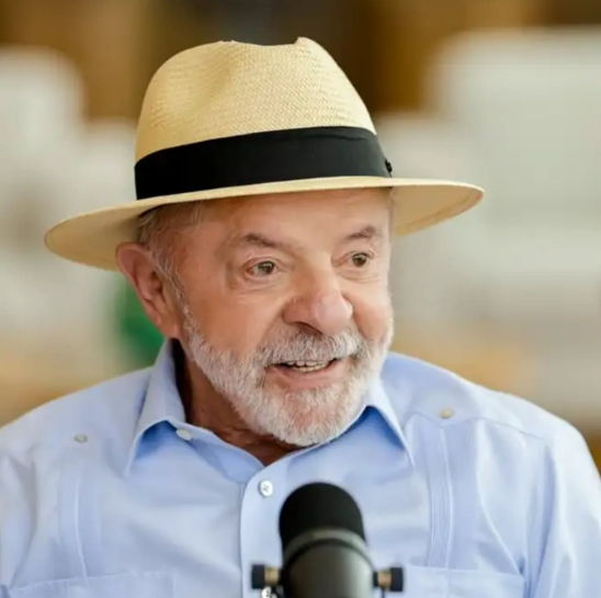 LULA É ELEITO PRESIDENTE DO BRASIL PELA QUARTA VEZ