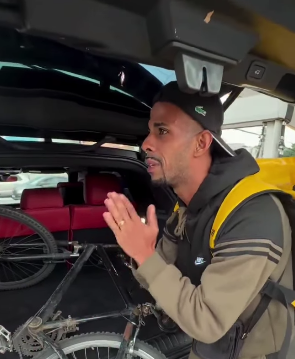 EMPRESÁRIO DE SÃO BERNARDO PRESENTEIA ENTREGADOR DE DIADEMA COM BICICLETA ELÉTRICA