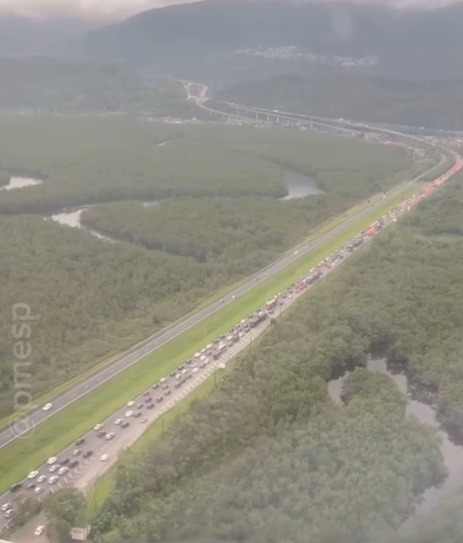 POLÍCIA MILITAR REFORÇA PATRULHAMENTO NAS RODOVIAS DURANTE RETORNO DO FERIADO PROLONGADO